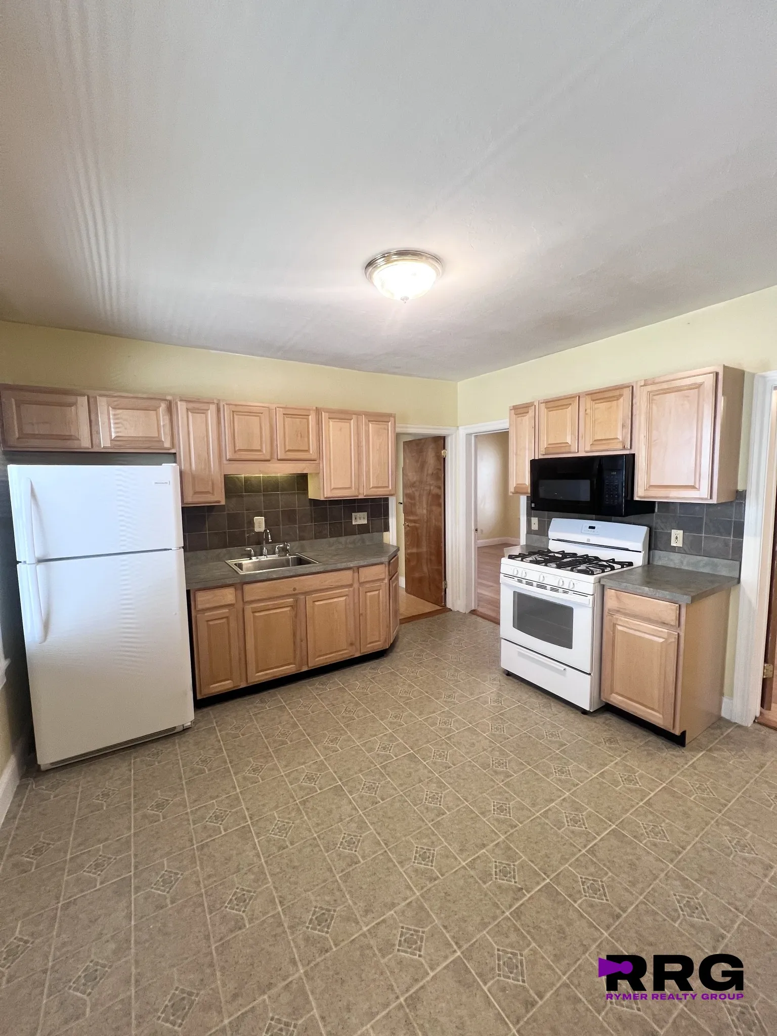 3 bed, 1 bath apartment for rent at 111 Florida St Unit 2, Dorchester