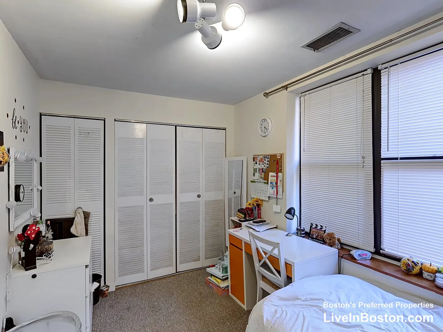2 bed, 1 bath apartment for rent at 111 Gainsborough St Unit 205, Fenway — photo 11 of 14