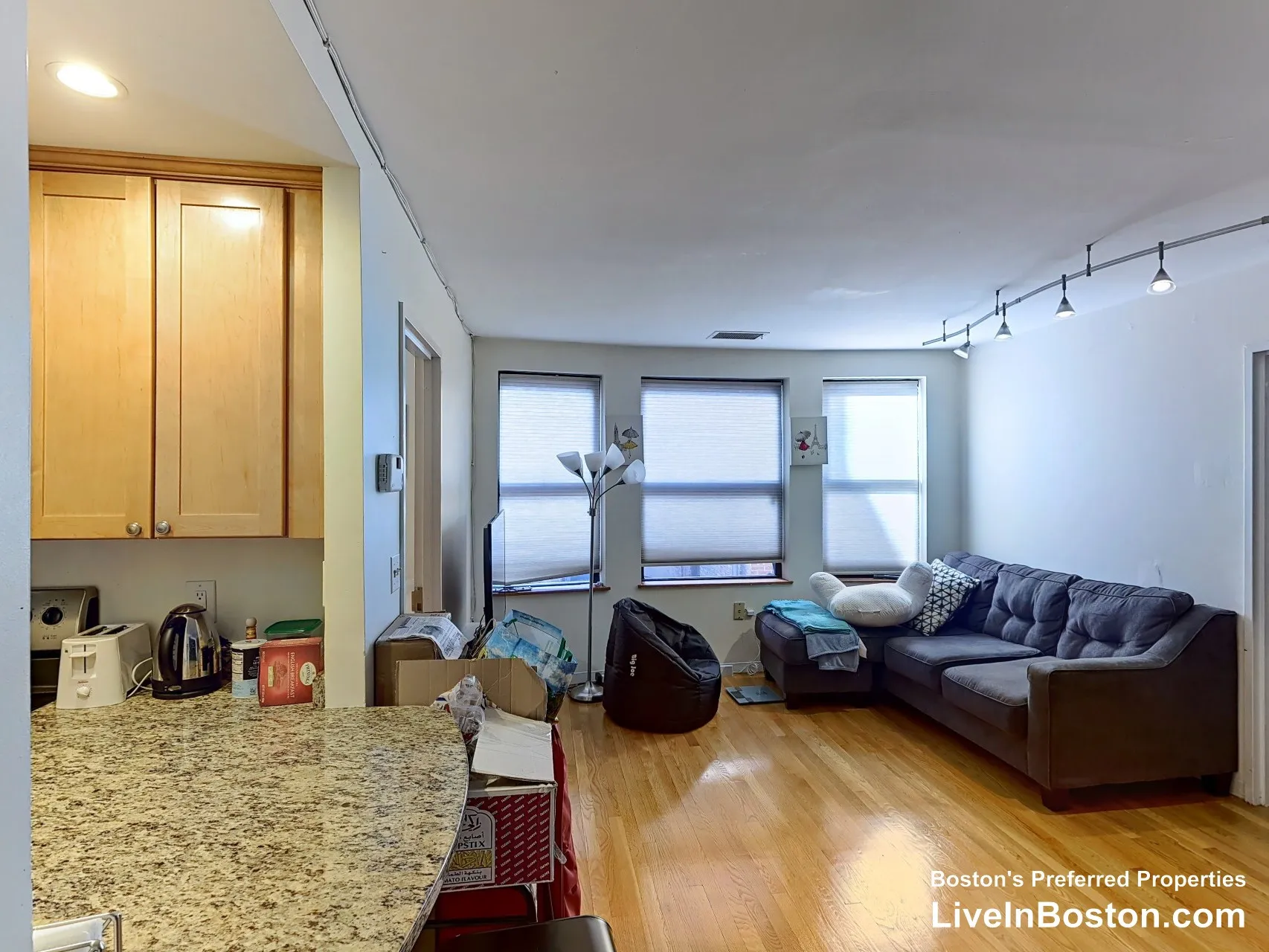 2 bed, 1 bath apartment for rent at 111 Gainsborough St Unit 205, Fenway