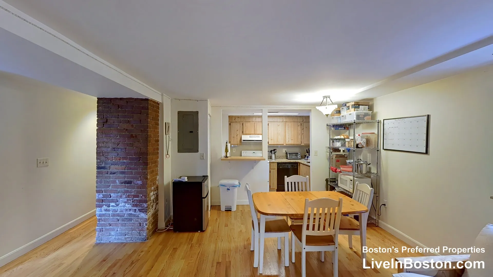 2 bed, 1 bath apartment for rent at 111 Gainsborough St Unit 5, Fenway — photo 2 of 17