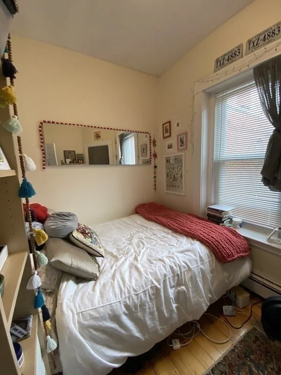 4 bed, 1 bath apartment for rent at 111 H St Unit 2, South Boston — photo 13 of 20