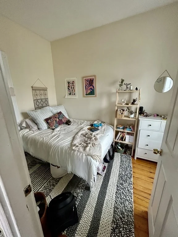 4 bed, 1 bath apartment for rent at 111 H St Unit 2, South Boston — photo 11 of 20