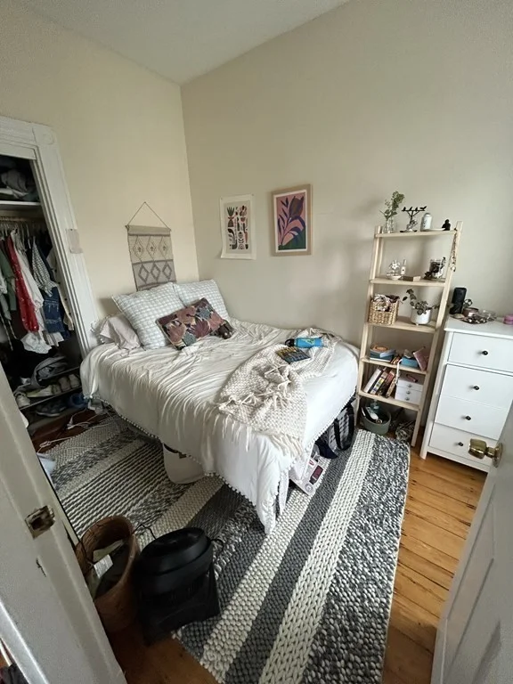 4 bed, 1 bath apartment for rent at 111 H St Unit 2, South Boston — photo 12 of 20