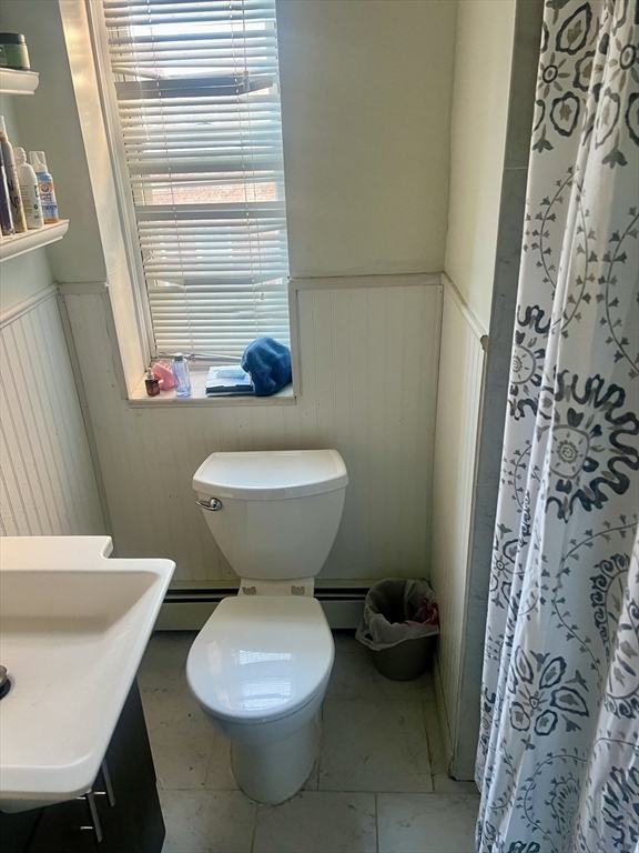 4 bed, 1 bath apartment for rent at 111 H St Unit 4, South Boston — photo 12 of 16