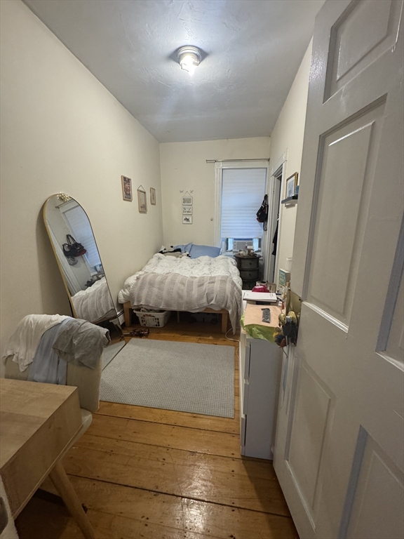 4 bed, 1 bath apartment for rent at 111 H St Unit 5, South Boston — photo 12 of 15