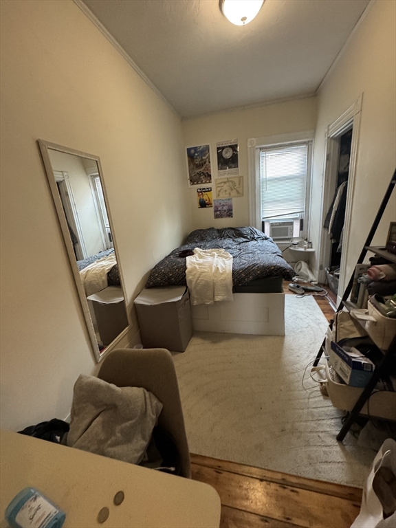 4 bed, 1 bath apartment for rent at 111 H St Unit 5, South Boston — photo 9 of 15