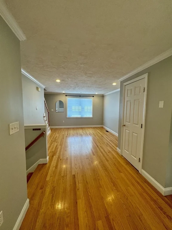 2 bed, 1 bath apartment for rent at 111 Hammond St Unit 2, Waltham — photo 3 of 15