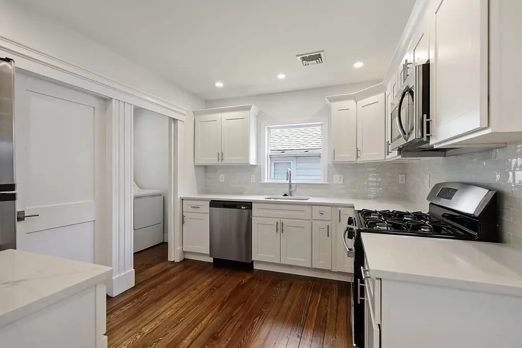 2 bed, 1 bath apartment for rent at 111 Highland Ave, Watertown — photo 2 of 12
