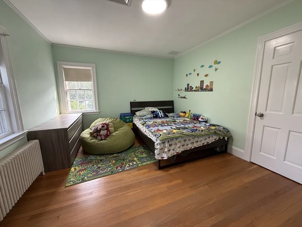 3 bed, 3 bath apartment for rent at 111 Highland Ave, Winchester — photo 11 of 20
