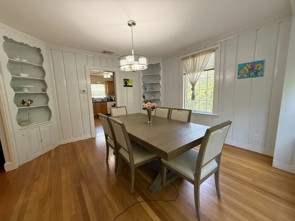 3 bed, 3 bath apartment for rent at 111 Highland Ave, Winchester — photo 8 of 20
