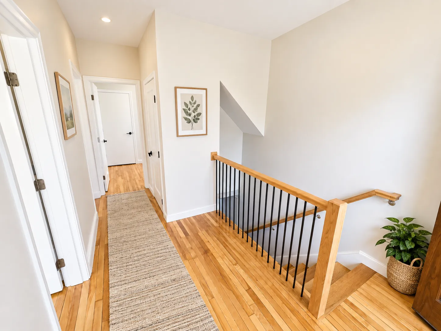 5 bed, 2 bath apartment for rent at 111 Hillsdale Rd Unit 1, West Somerville — photo 2 of 29