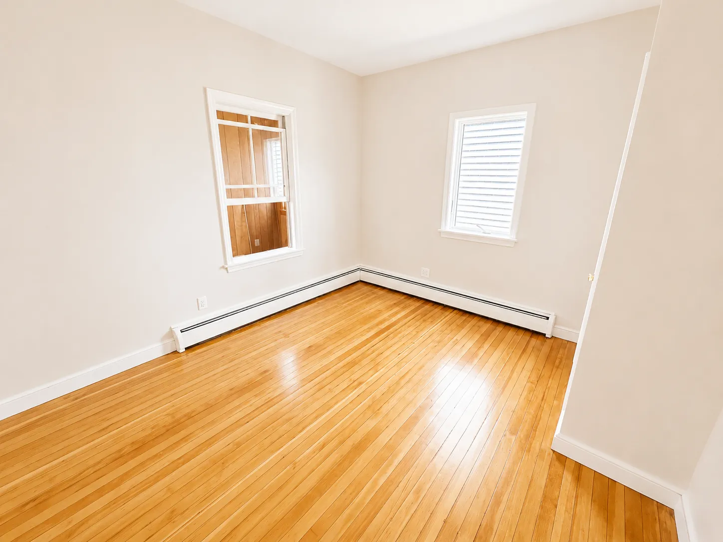 5 bed, 2 bath apartment for rent at 111 Hillsdale Rd Unit 1, West Somerville — photo 6 of 14