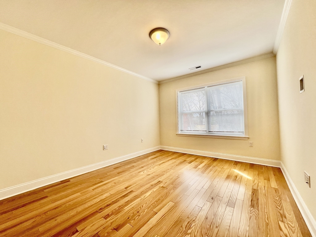 2 bed, 1 bath apartment for rent at 111 Independence Dr Unit 111, Brookline — photo 8 of 10