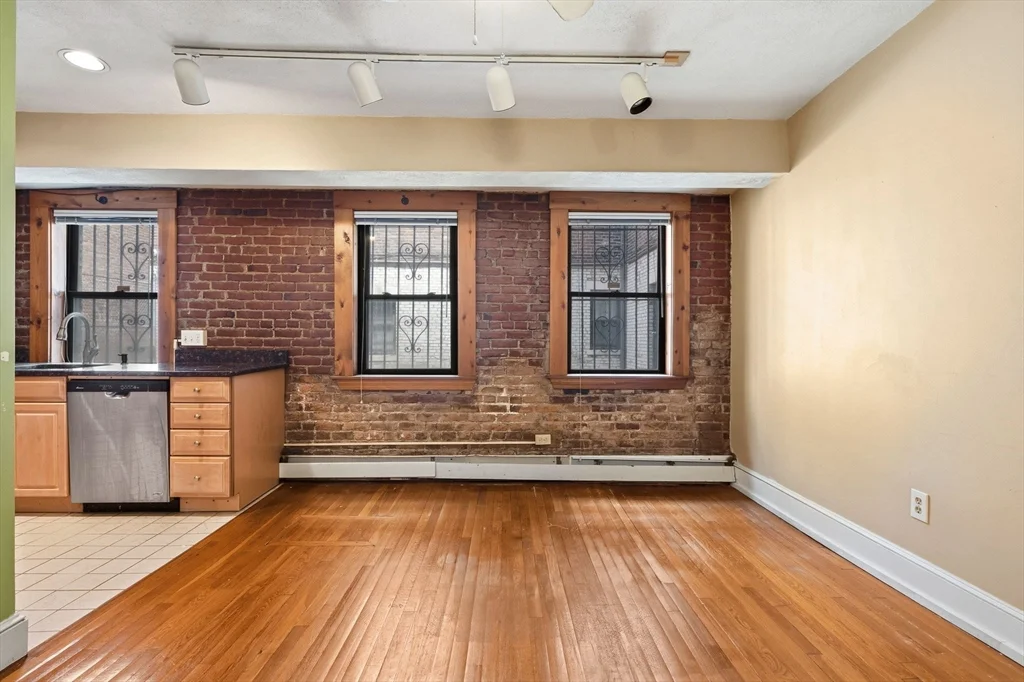 2 bed, 1 bath apartment for rent at 111 Jersey St Unit 20A, Fenway — photo 7 of 16