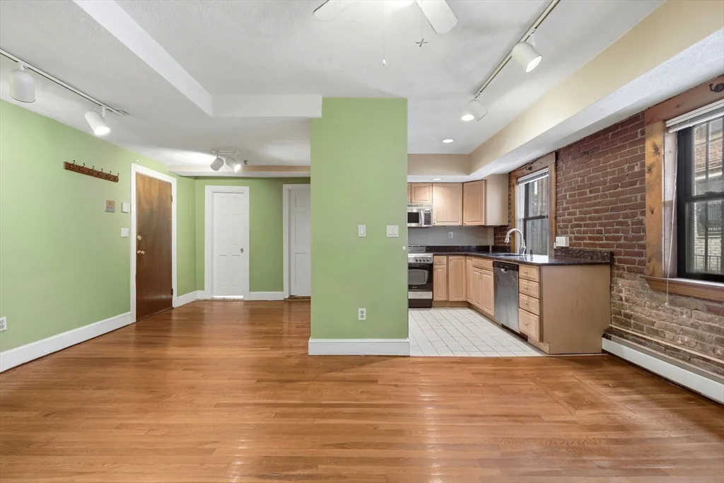 2 bed, 1 bath apartment for rent at 111 Jersey St Unit 20A, Fenway — photo 4 of 16
