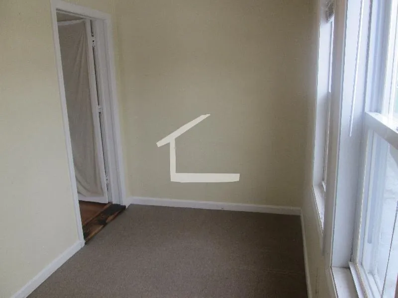 3 bed, 1 bath apartment for rent at 111 Kenrick St Unit 1, Brighton — photo 9 of 12