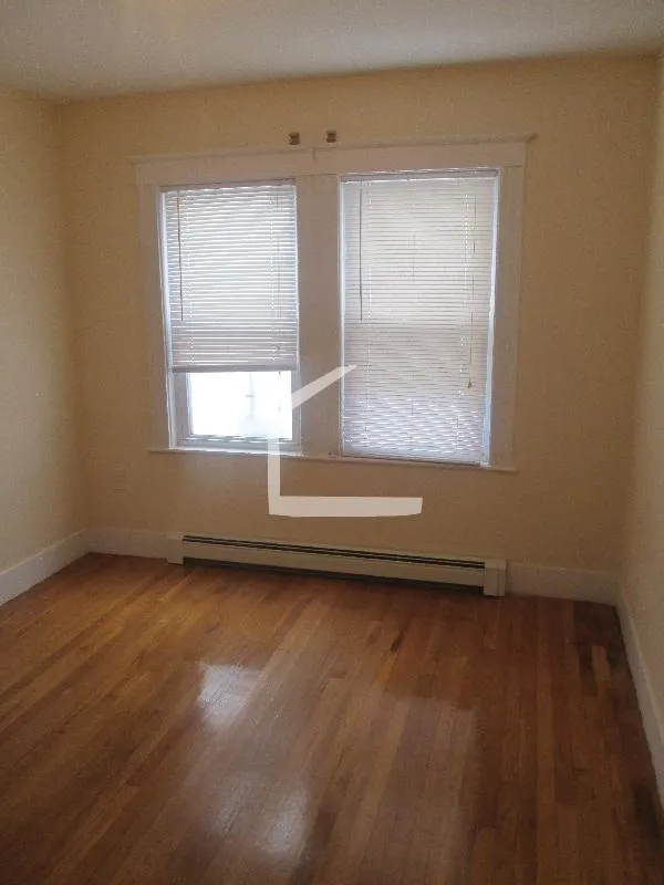 3 bed, 1 bath apartment for rent at 111 Kenrick St Unit 1, Brighton — photo 7 of 12
