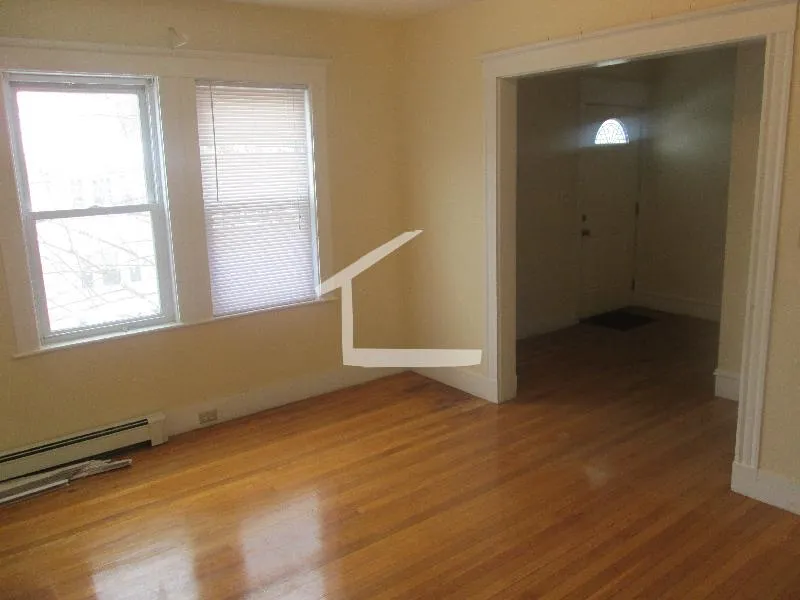 3 bed, 1 bath apartment for rent at 111 Kenrick St Unit 1, Brighton — photo 3 of 12