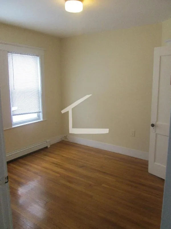 3 bed, 1 bath apartment for rent at 111 Kenrick St Unit 1, Brighton — photo 5 of 12