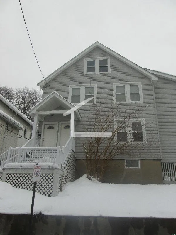 3 bed, 1 bath apartment for rent at 111 Kenrick St Unit 1, Brighton — photo 10 of 12