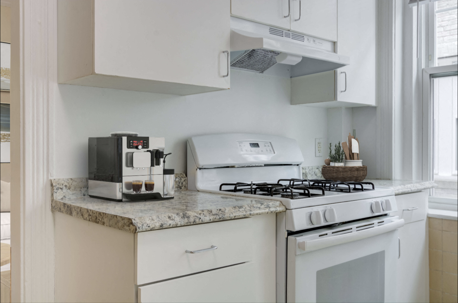 2 bed, 1 bath apartment for rent at 111 Kilsyth Rd Unit 2, Brighton — photo 13 of 25