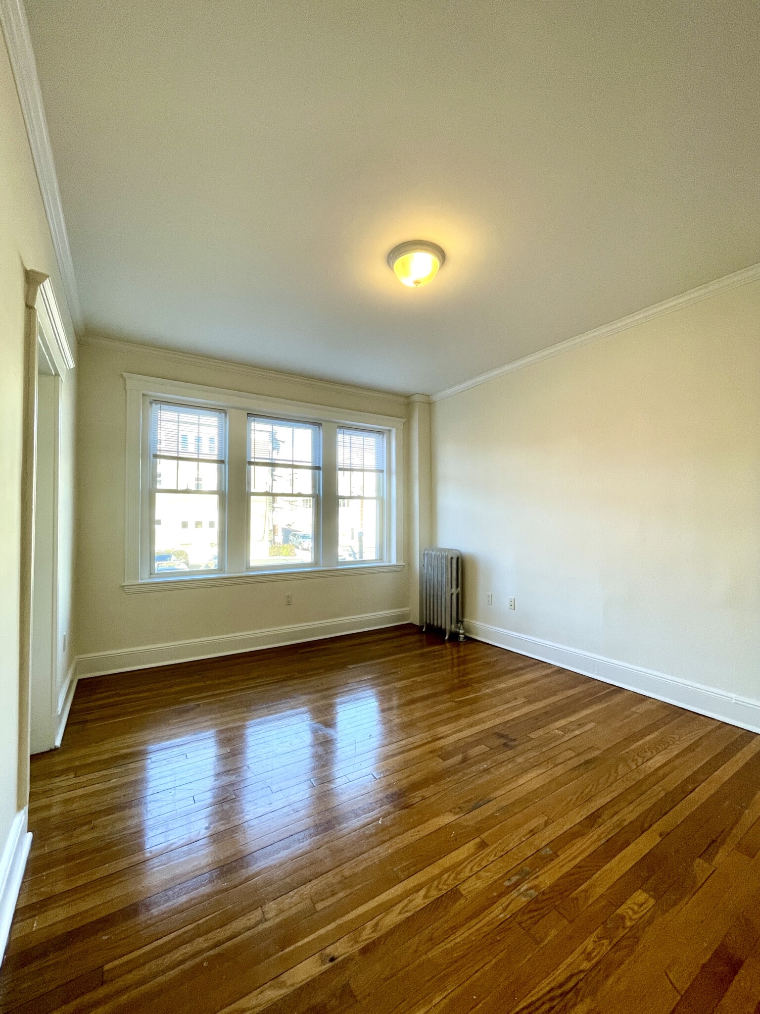 2 bed, 1 bath apartment for rent at 111 Kilsyth Rd Unit 2, Brighton — photo 5 of 25