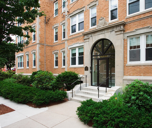3 bed, 1 bath apartment for rent at 111 Kilsyth Rd Unit 7, Brighton — photo 6 of 7