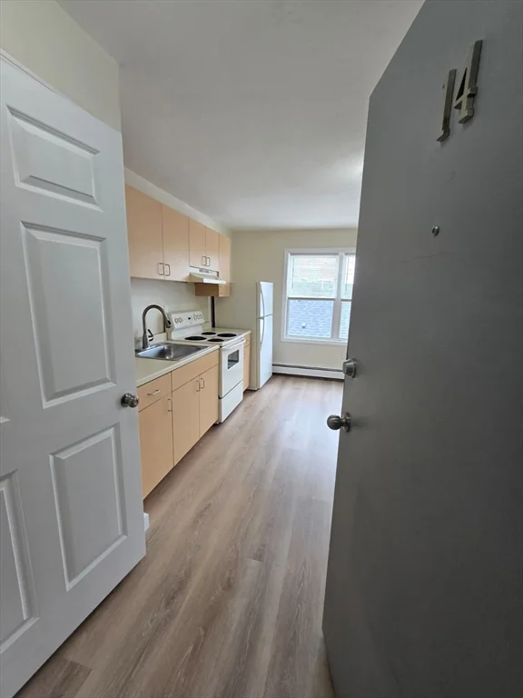 Studio bed, 1 bath apartment for rent at 111 Main St Unit 15R, Peabody — photo 5 of 16