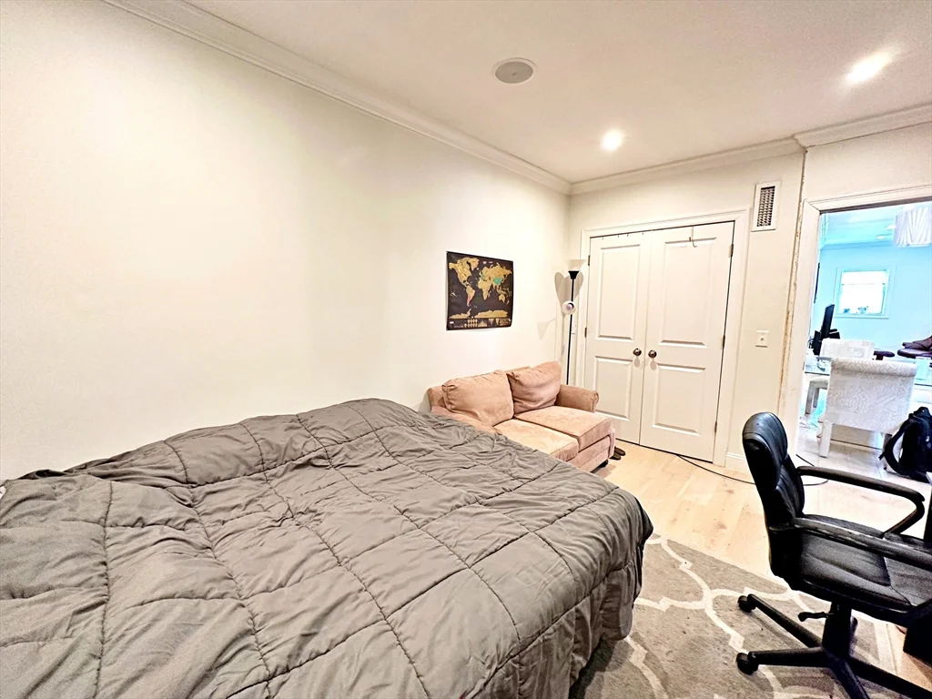 3 bed, 2 bath apartment for rent at 111 Maverick St Unit 2, East Boston — photo 9 of 16