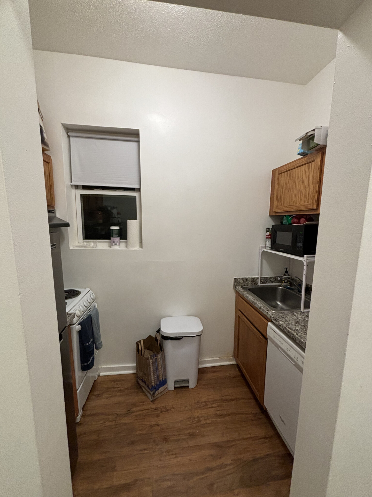 1 split bed, 1 bath apartment for rent at 111 Norway St Unit 105, Fenway — photo 2 of 17