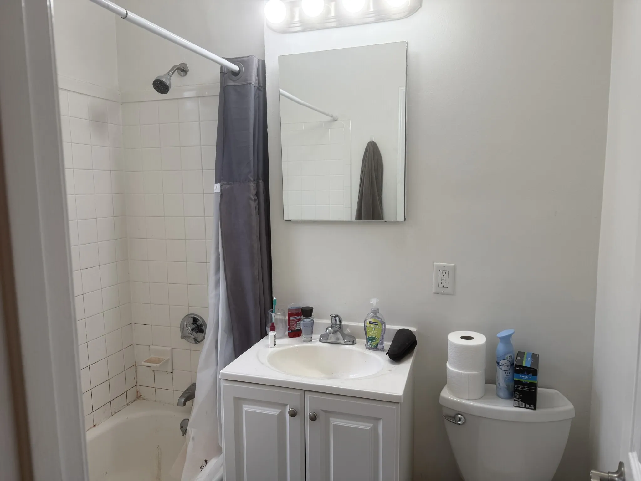 1 bed, 1 bath apartment for rent at 111 Norway St Unit 303, Fenway — photo 6 of 10