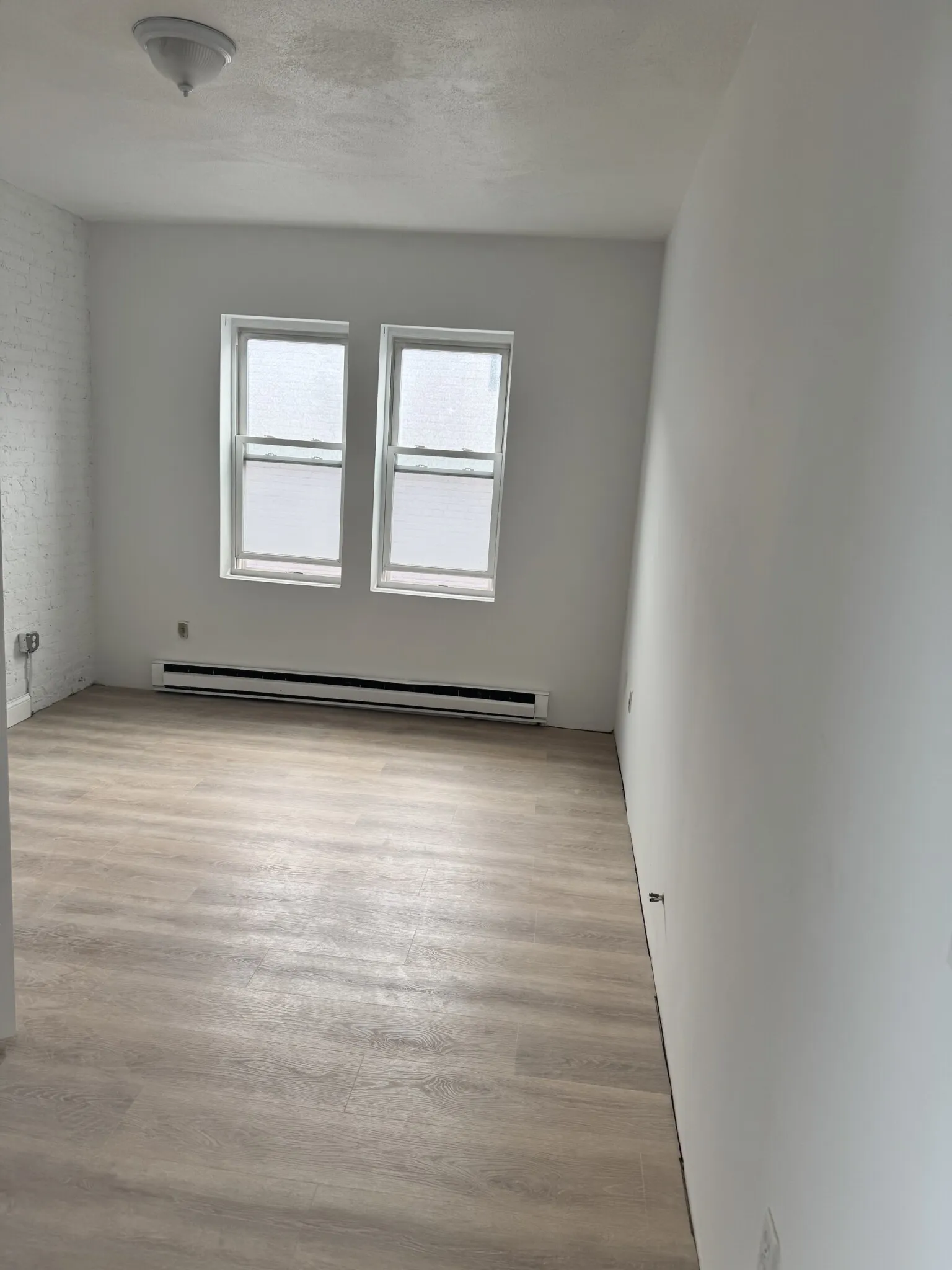 2 bed, 1 bath apartment for rent at 111 Norway St Unit 305, Fenway — photo 3 of 34