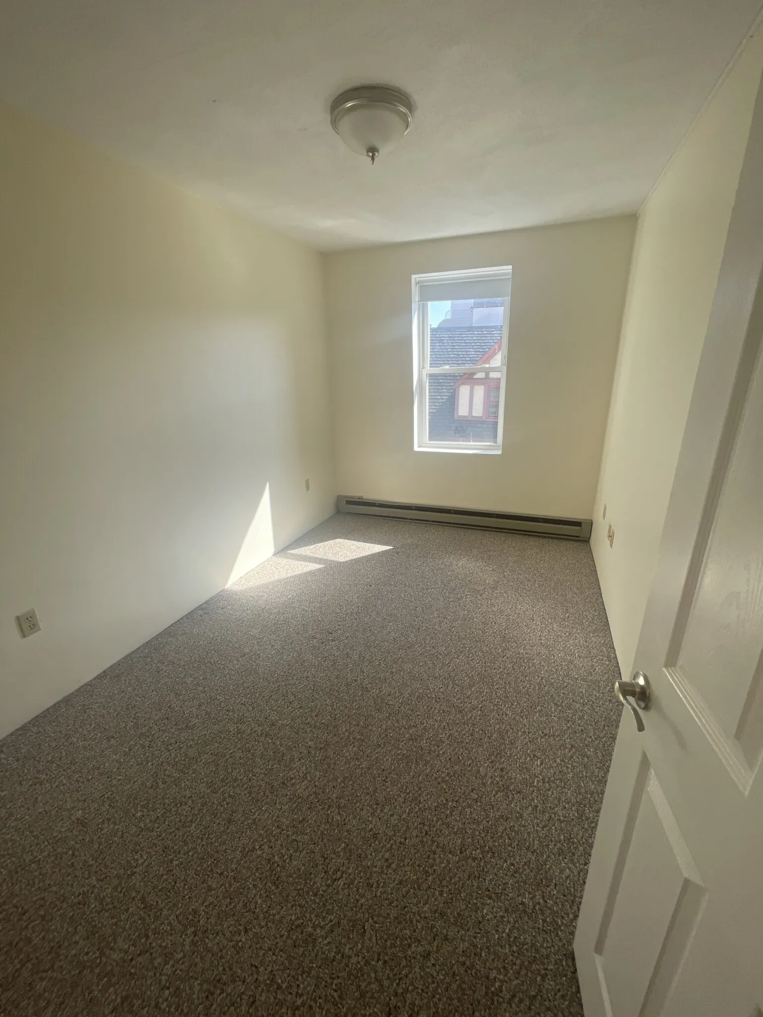2 bed, 1 bath apartment for rent at 111 Norway St Unit 401, Fenway — photo 17 of 26