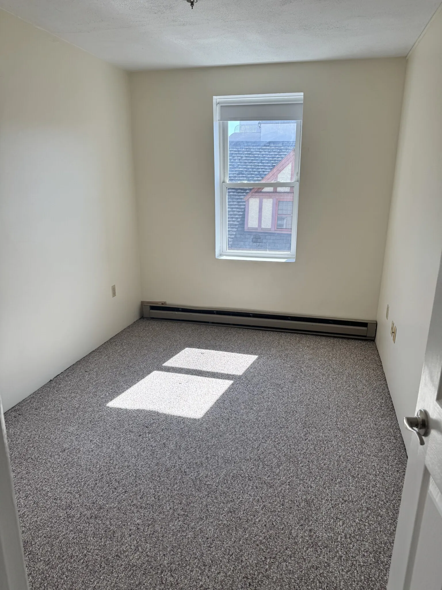 2 bed, 1 bath apartment for rent at 111 Norway St Unit 401, Fenway — photo 7 of 26