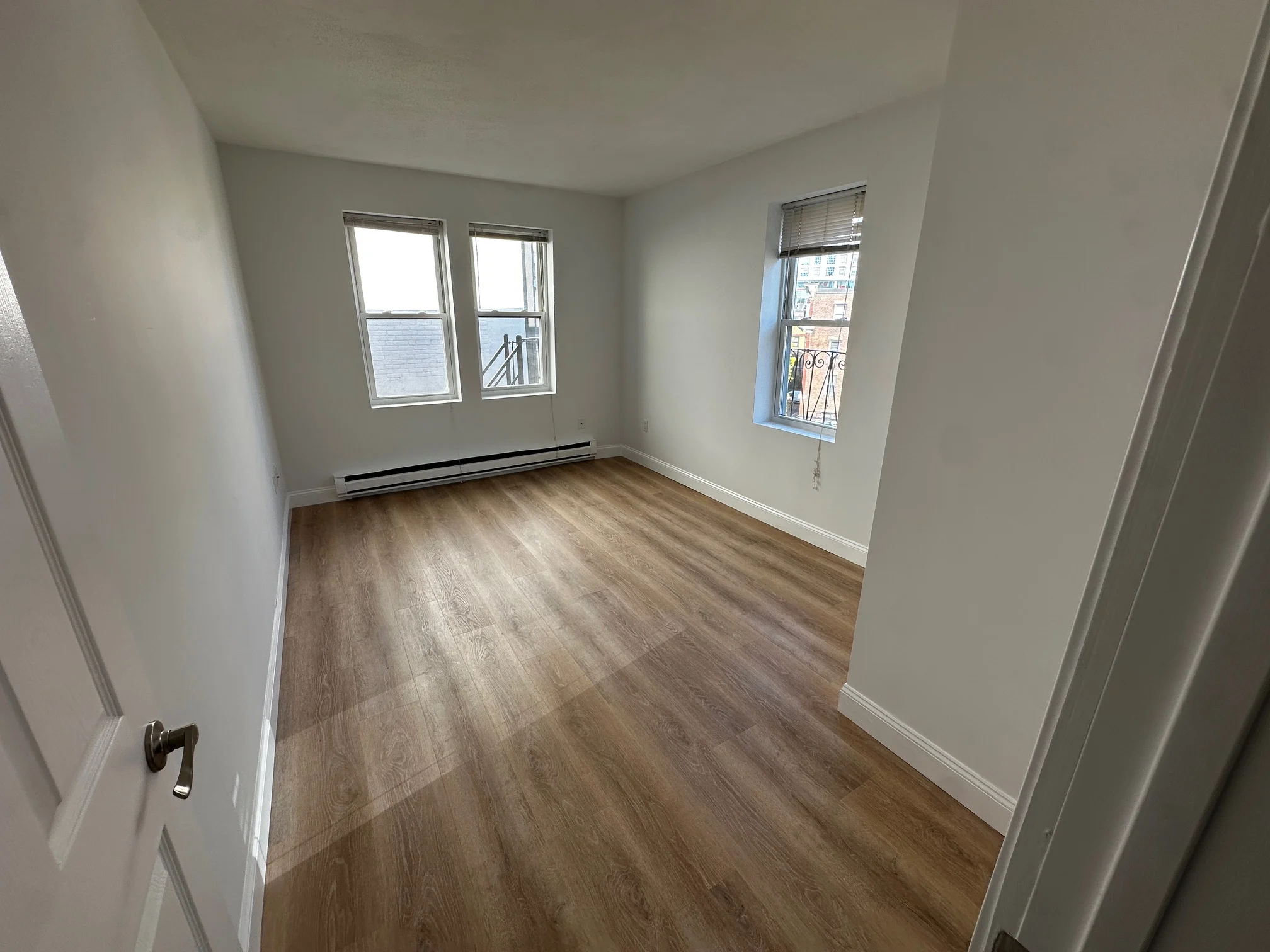 1 split bed, 1 bath apartment for rent at 111 Norway St Unit 404, Fenway — photo 13 of 15
