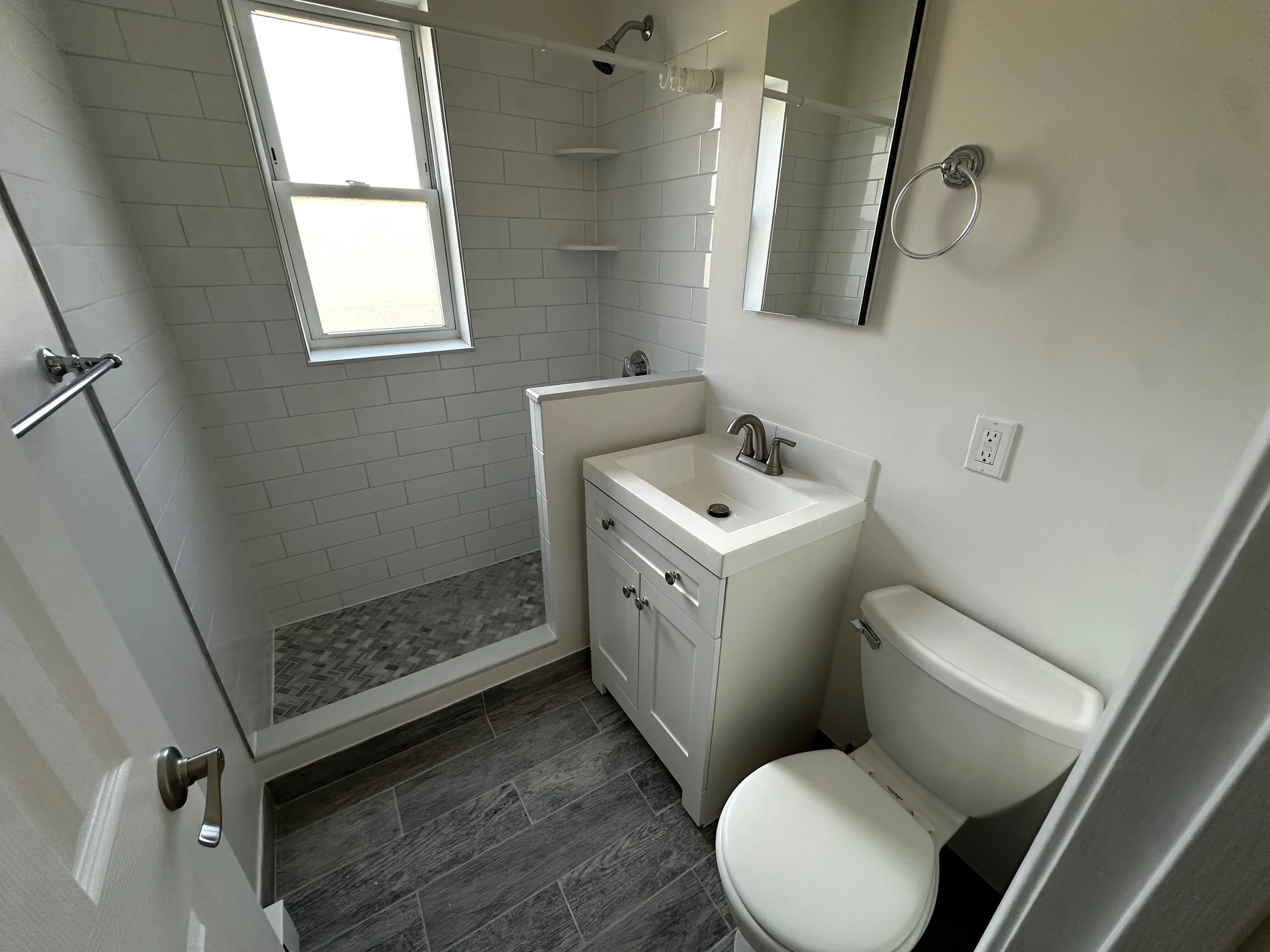 1 split bed, 1 bath apartment for rent at 111 Norway St Unit 404, Fenway — photo 14 of 15