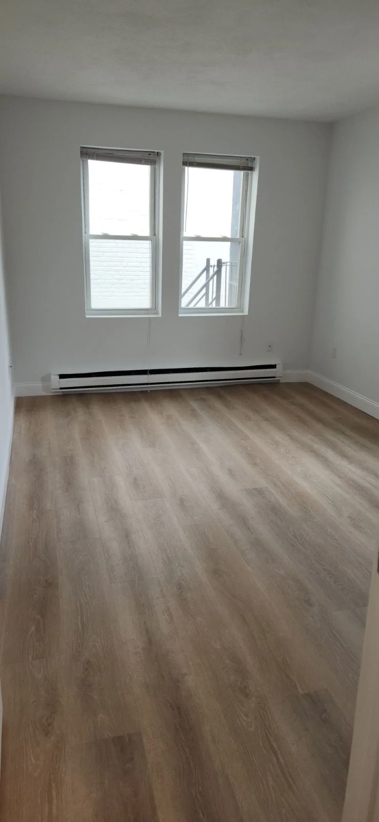 1 split bed, 1 bath apartment for rent at 111 Norway St Unit 404, Fenway — photo 8 of 15