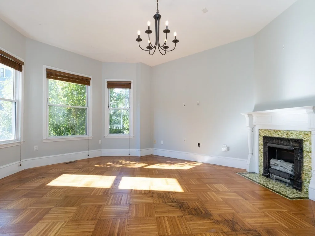 2 bed, 1 bath apartment for rent at 111 Ocean Unit 1, Boston — photo 4 of 26