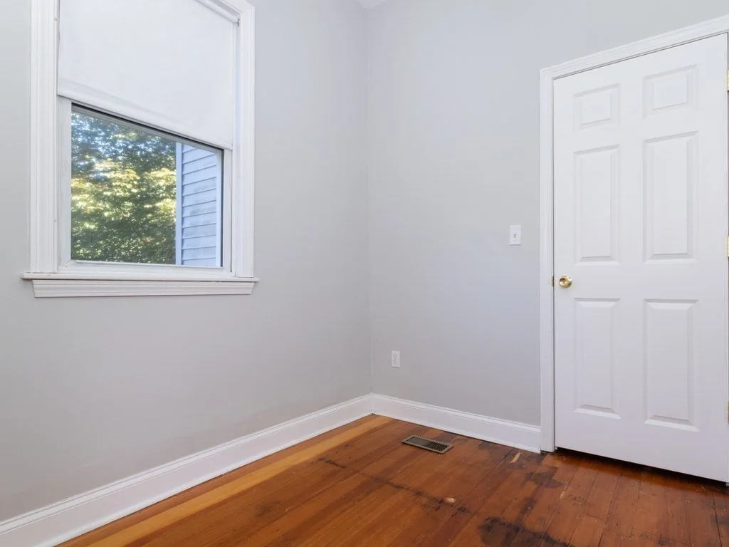 2 bed, 1 bath apartment for rent at 111 Ocean Unit 1, Boston — photo 15 of 26