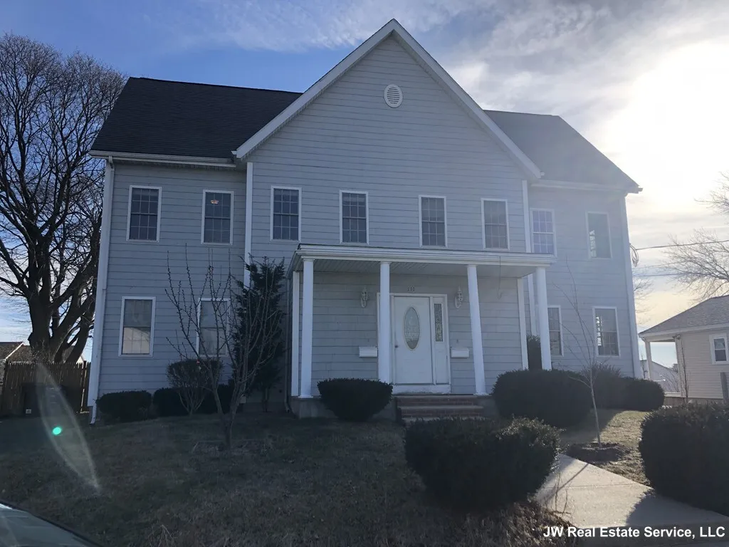 3 bed, 2.5 bath apartment for rent at 111 Oxford St Unit B, Revere — photo 23 of 23
