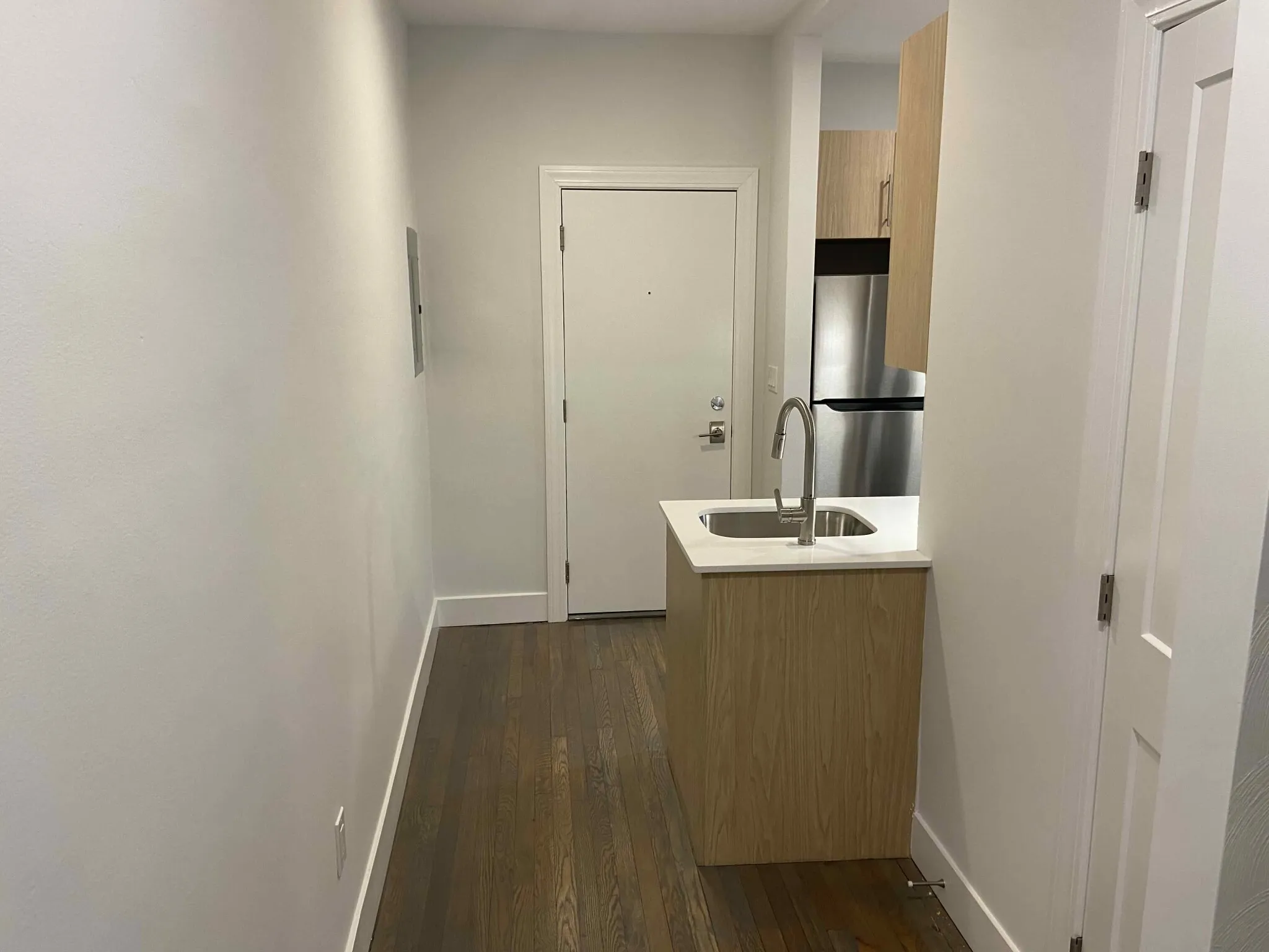 1 bed, 1 bath apartment for rent at 111 Park Dr Unit 111#54, Fenway — photo 4 of 9