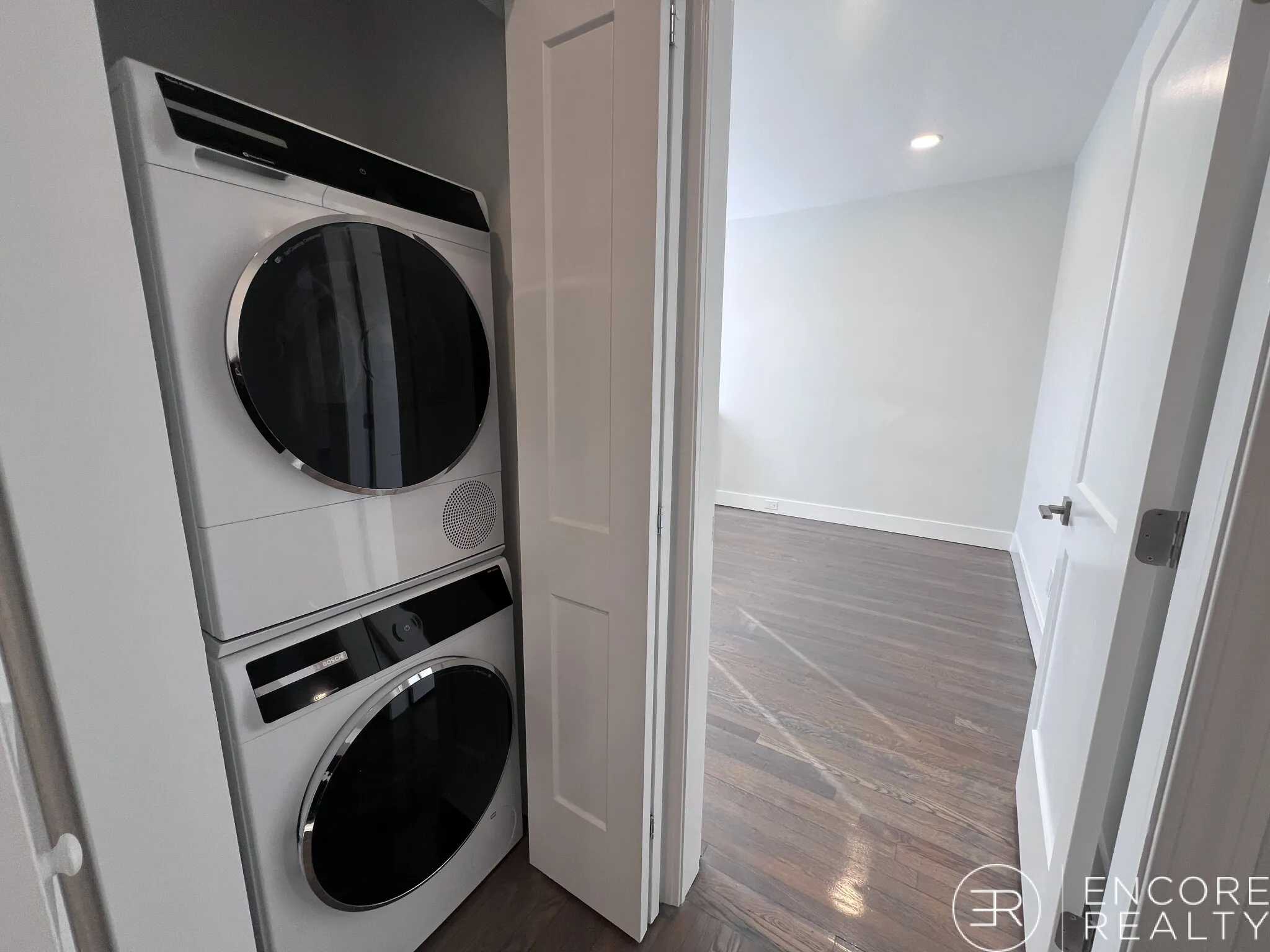 1 bed, 1 bath apartment for rent at 111 Park Dr Unit 111-54, Fenway — photo 6 of 15