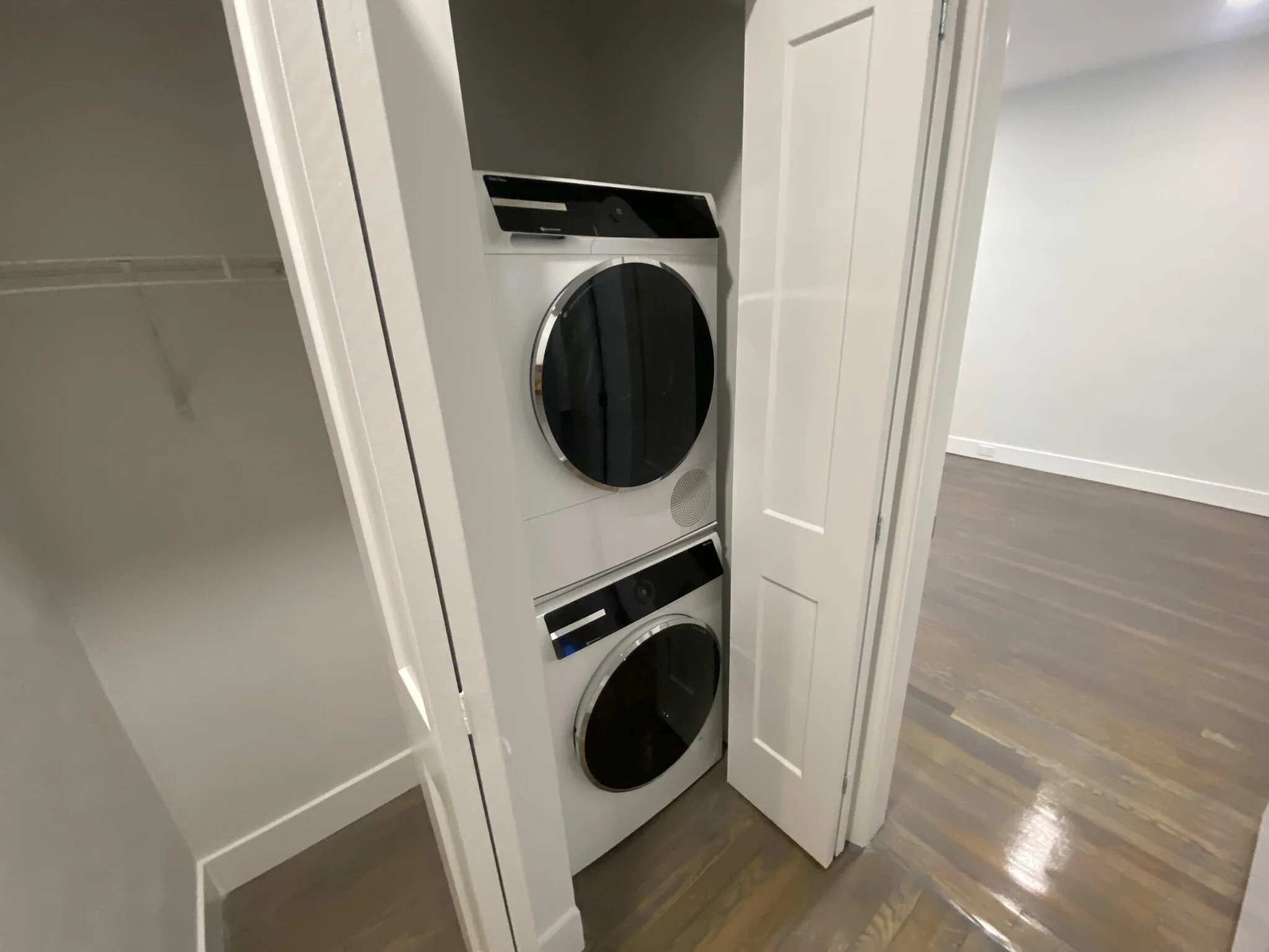 1 bed, 1 bath apartment for rent at 111 Park Dr Unit 111#54, Fenway — photo 8 of 9