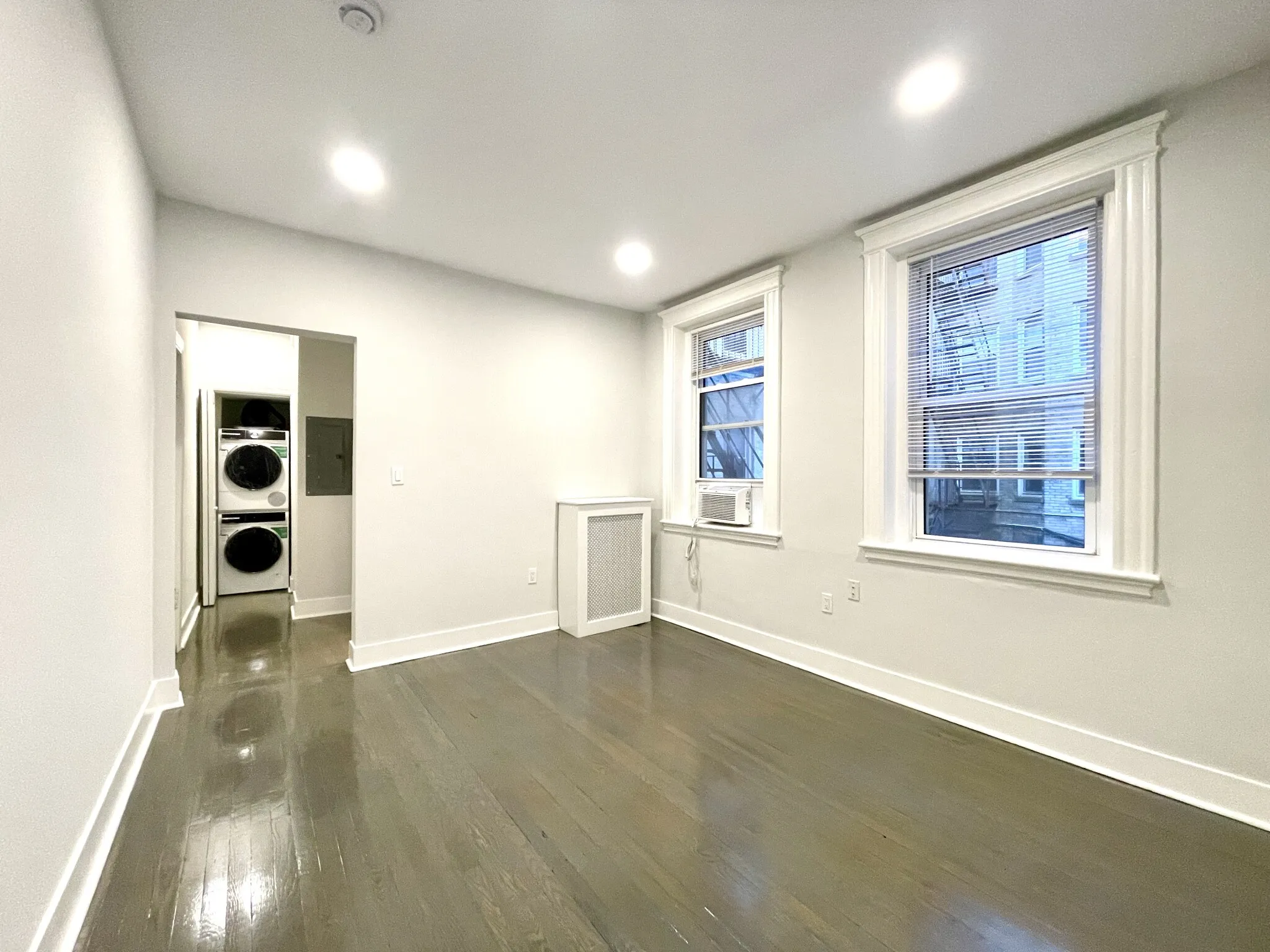 Studio bed, 1 bath apartment for rent at 111 Park Dr Unit 14, Fenway — photo 10 of 23