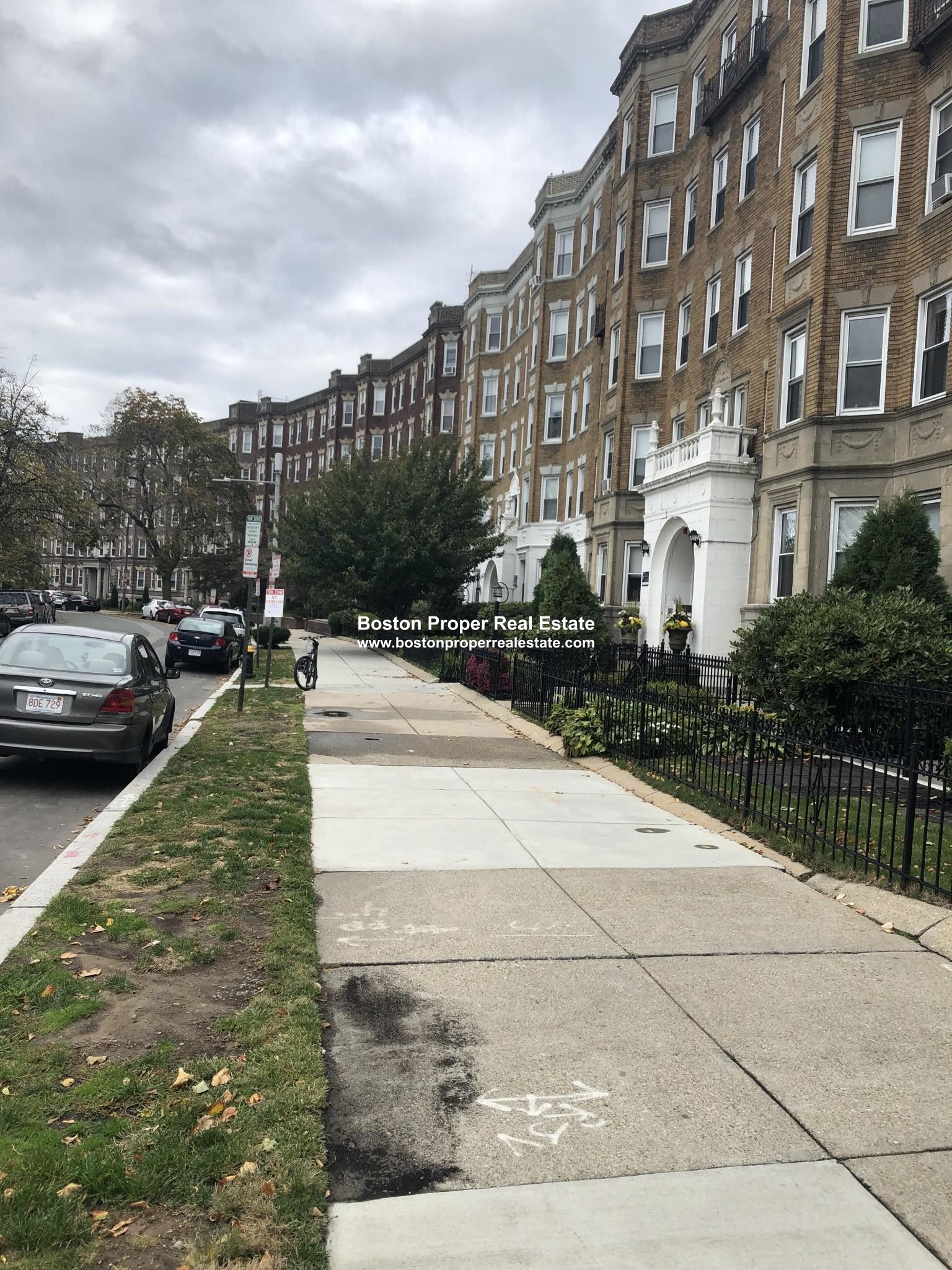 1 bed, 1 bath apartment for rent at 111 Park Dr Unit 15, Fenway — photo 10 of 12