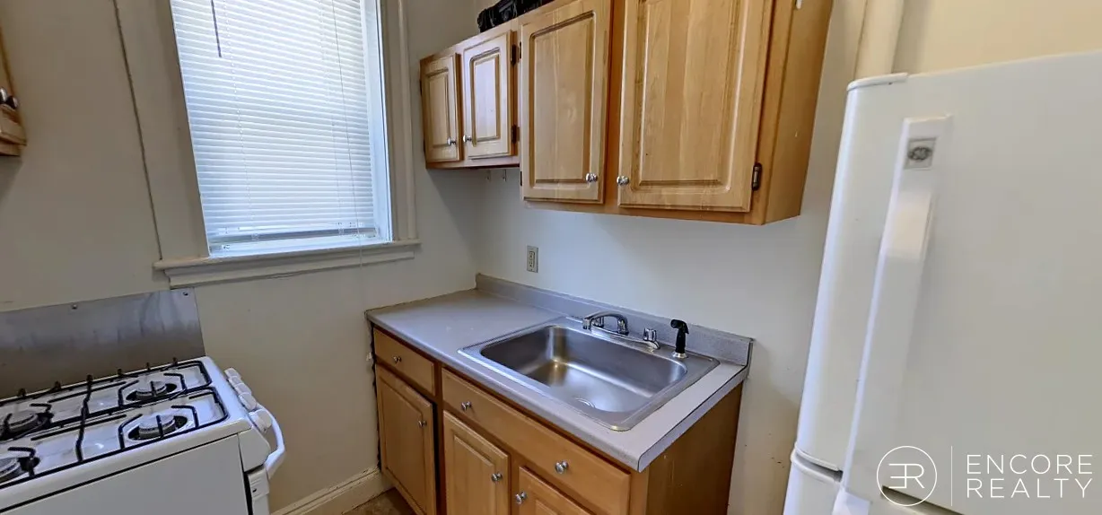 Studio bed, 1 bath apartment for rent at 111 Park Dr Unit 20A, Fenway — photo 3 of 8