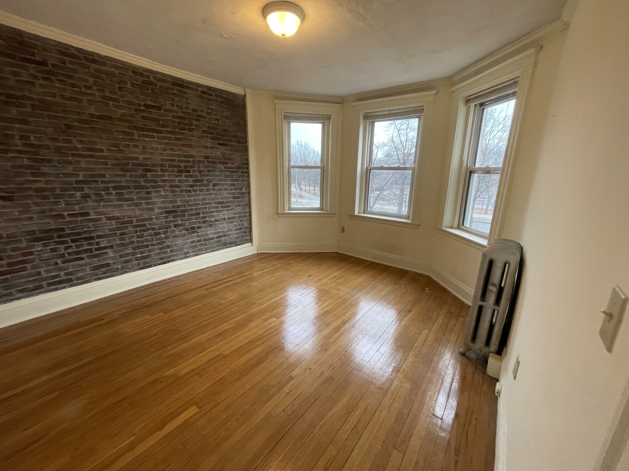 1 bed, 1 bath apartment for rent at 111 Park Dr Unit 29, Fenway — photo 6 of 12