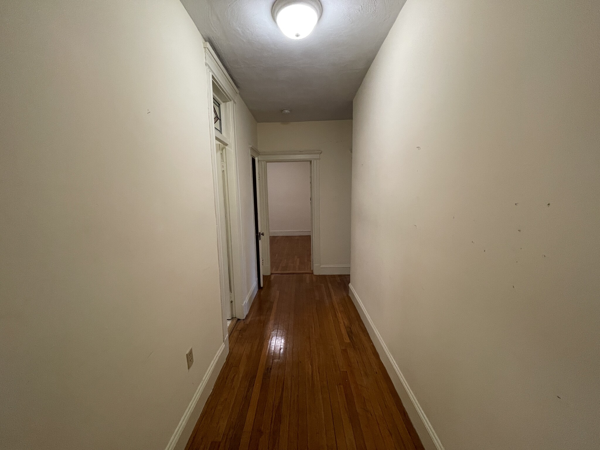 1 bed, 1 bath apartment for rent at 111 Park Dr Unit 29, Fenway — photo 3 of 12