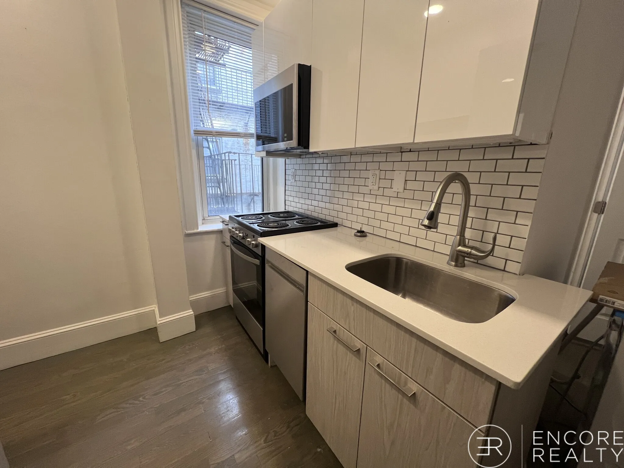 1 bed, 1 bath apartment for rent at 111 Park Dr Unit 34b, Fenway — photo 1 of 8