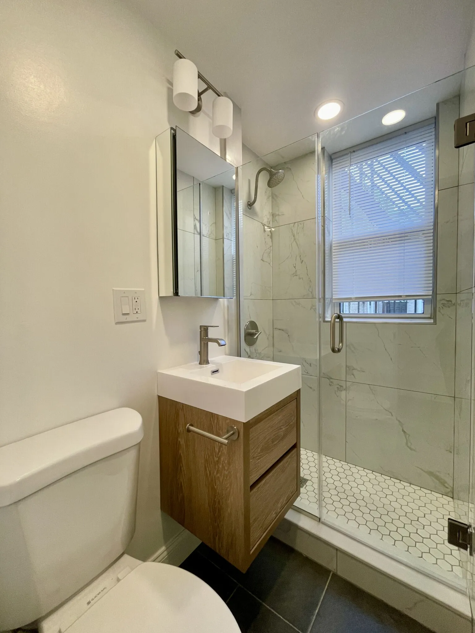 Studio bed, 1 bath apartment for rent at 111 Park Dr Unit 43, Fenway — photo 9 of 22